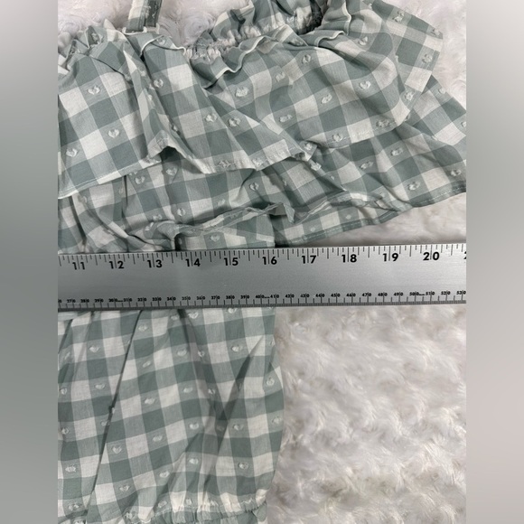 LC Lauren Conrad Women’s Button Front Off the Shoulder Green Ruffled Crop Blouse - Picture 6 of 9